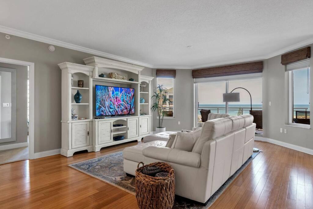 Coastal Elegance: Your Clearwater Beach Escape Exteriör bild