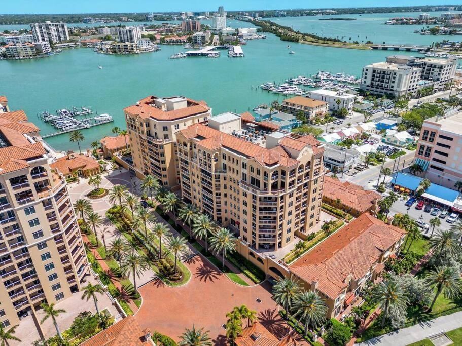 Coastal Elegance: Your Clearwater Beach Escape Exteriör bild