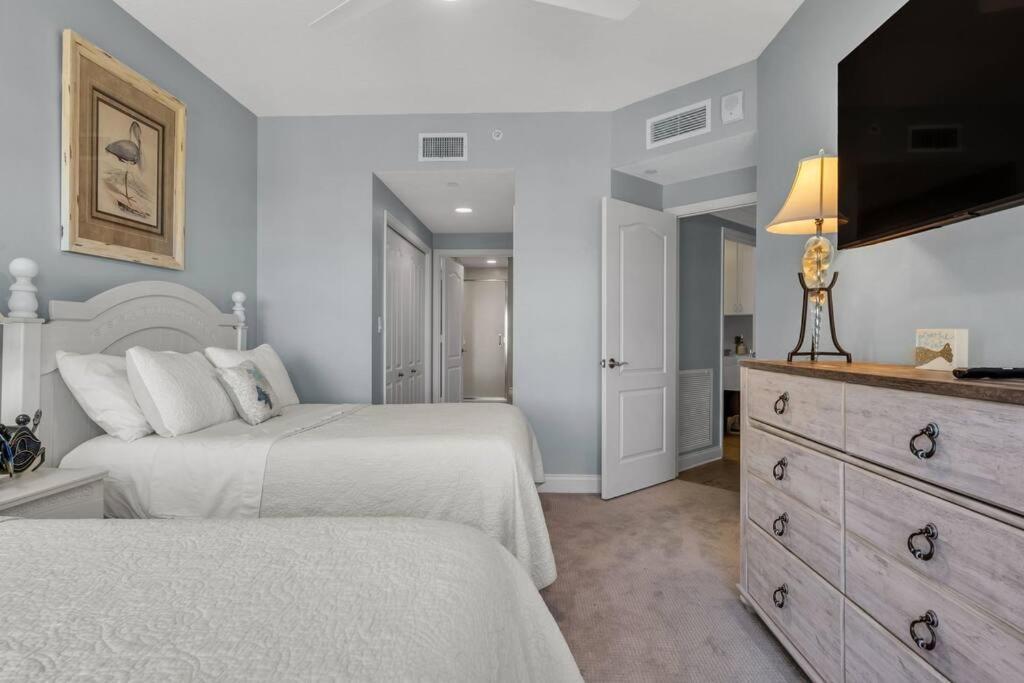 Coastal Elegance: Your Clearwater Beach Escape Exteriör bild