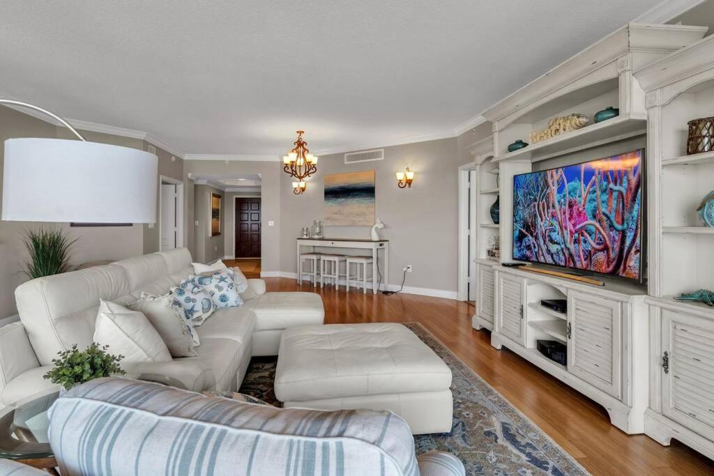 Coastal Elegance: Your Clearwater Beach Escape Exteriör bild