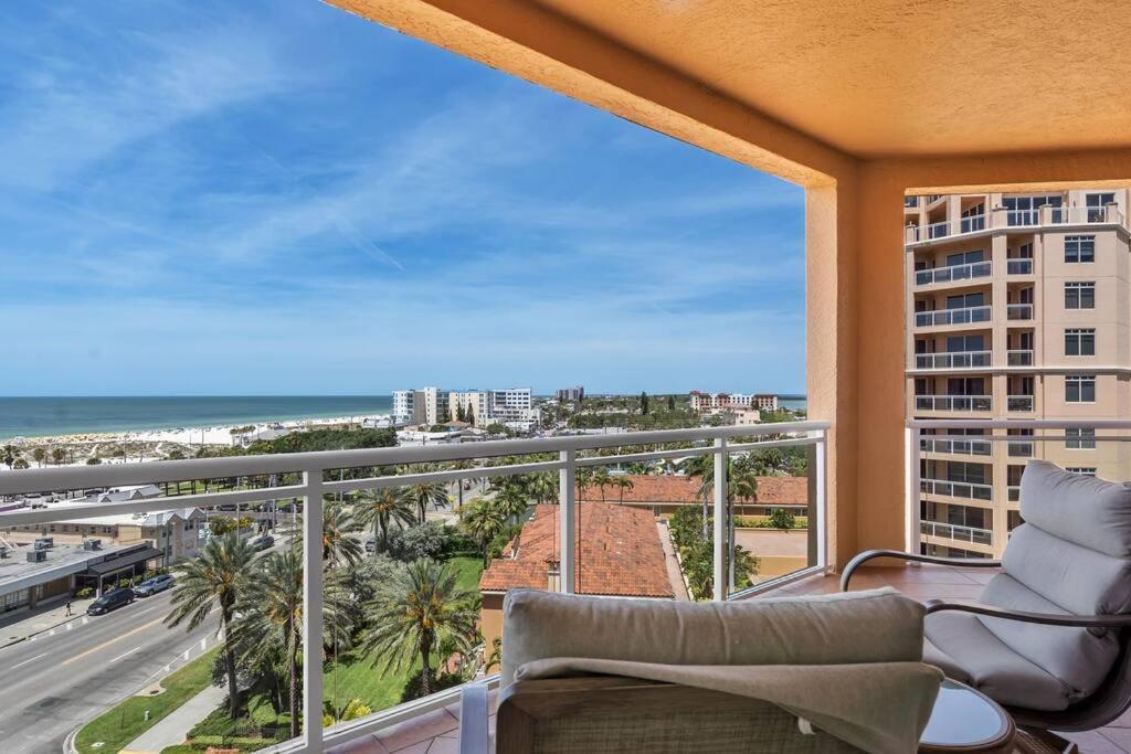Coastal Elegance: Your Clearwater Beach Escape Exteriör bild