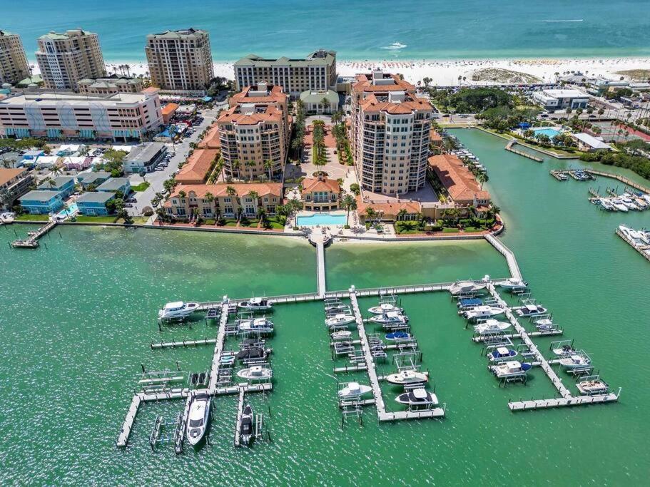 Coastal Elegance: Your Clearwater Beach Escape Exteriör bild